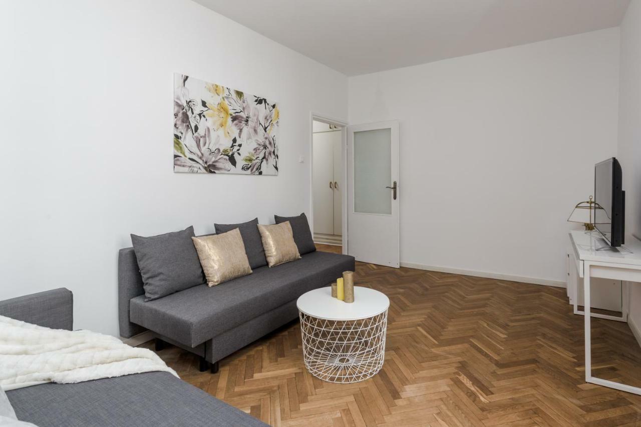Chill Apartments Brzozowa Old Town Varsóvia Exterior foto